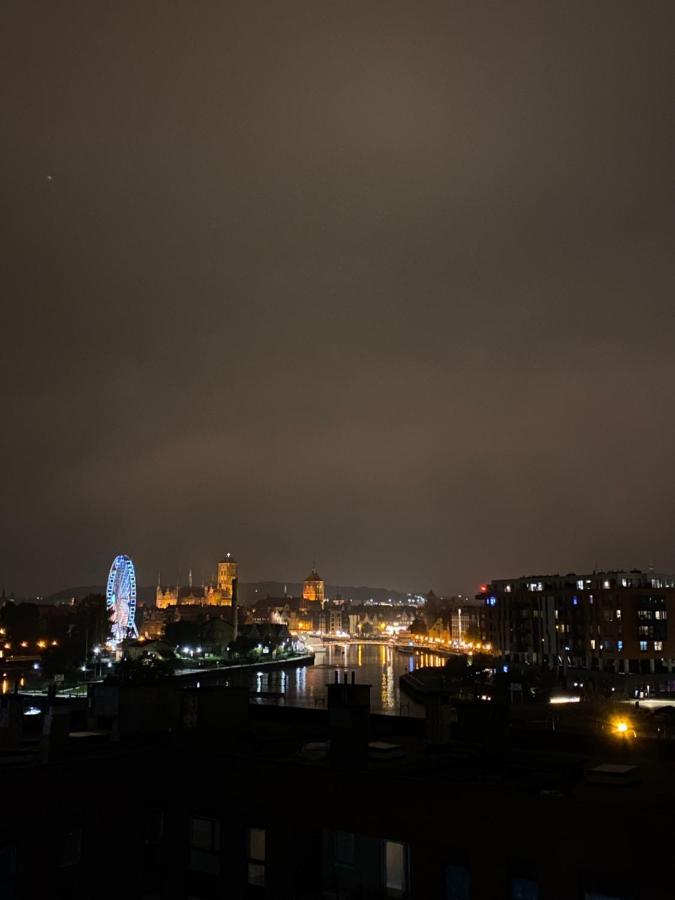 Alpaka Apartments Gdansk -W Cenie Parking, Wifi, Sauna I Silownia - Przepiekny Widok Na Starowke I Motlawe ภายนอก รูปภาพ